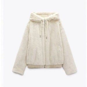 Zara Women's Beige Cream Teddy Soft Faux Fur Hooded Bomber Jacket